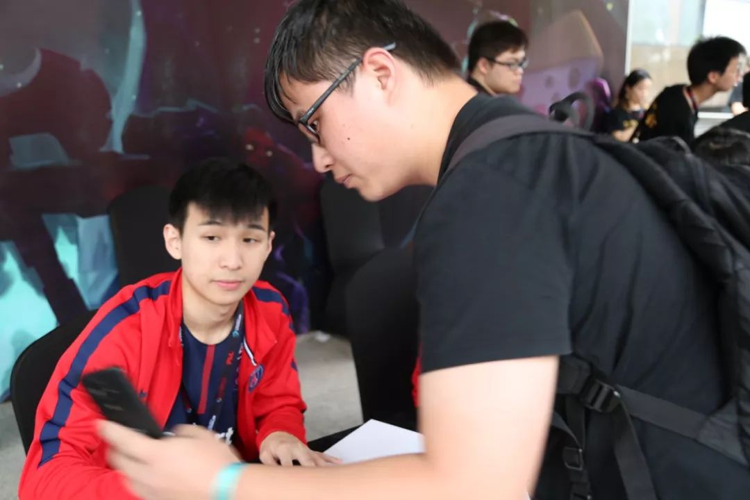 的模板连拿 的模板连拿